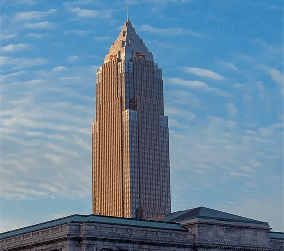 JLL Adds AI to Leasing Strategy, Closes Market’s Largest Deal