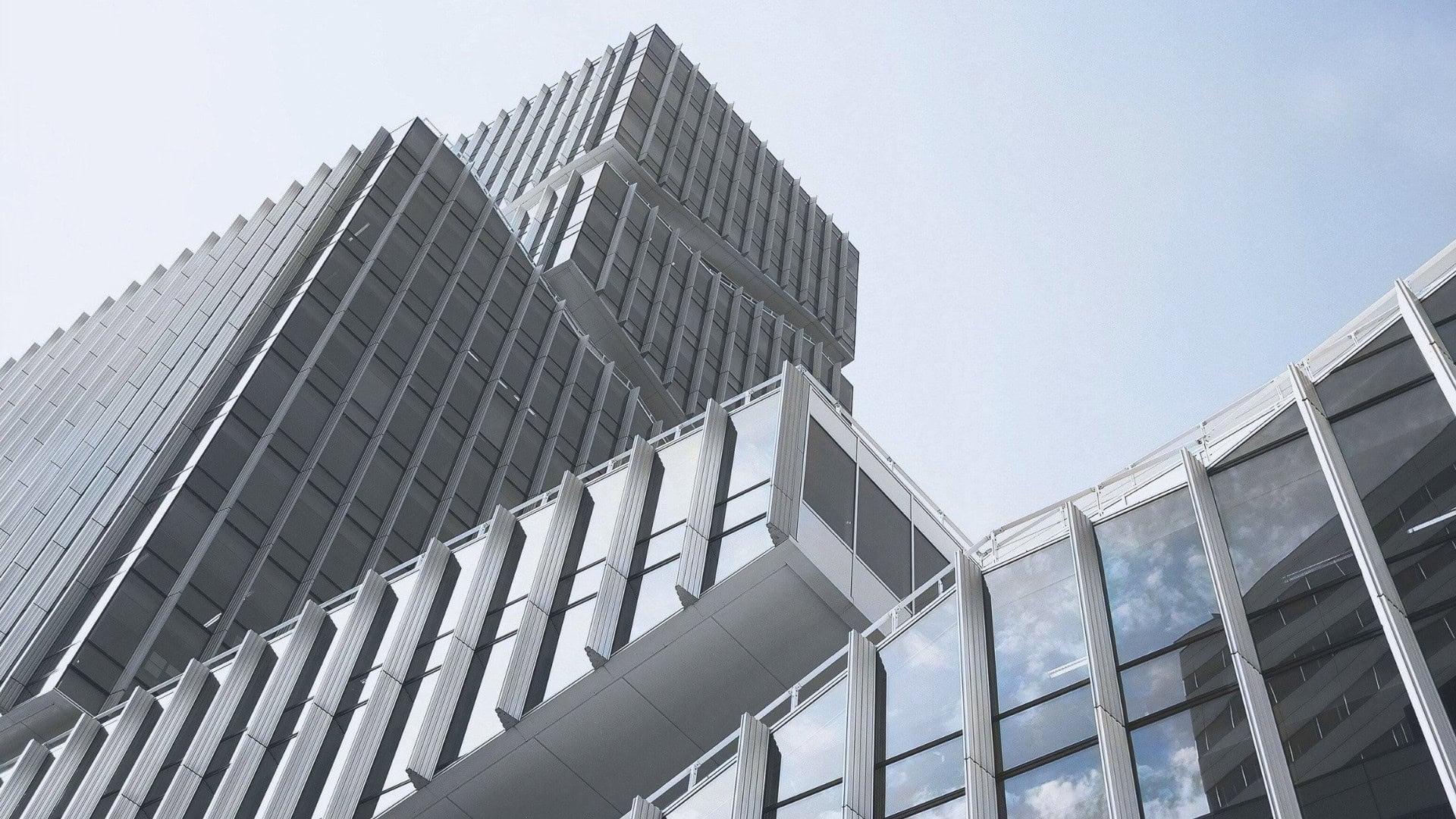 Full Funnel Leasing Strategy: How RealtyAds Enhances Engagement and Supports Leasing Pursuits in CRE