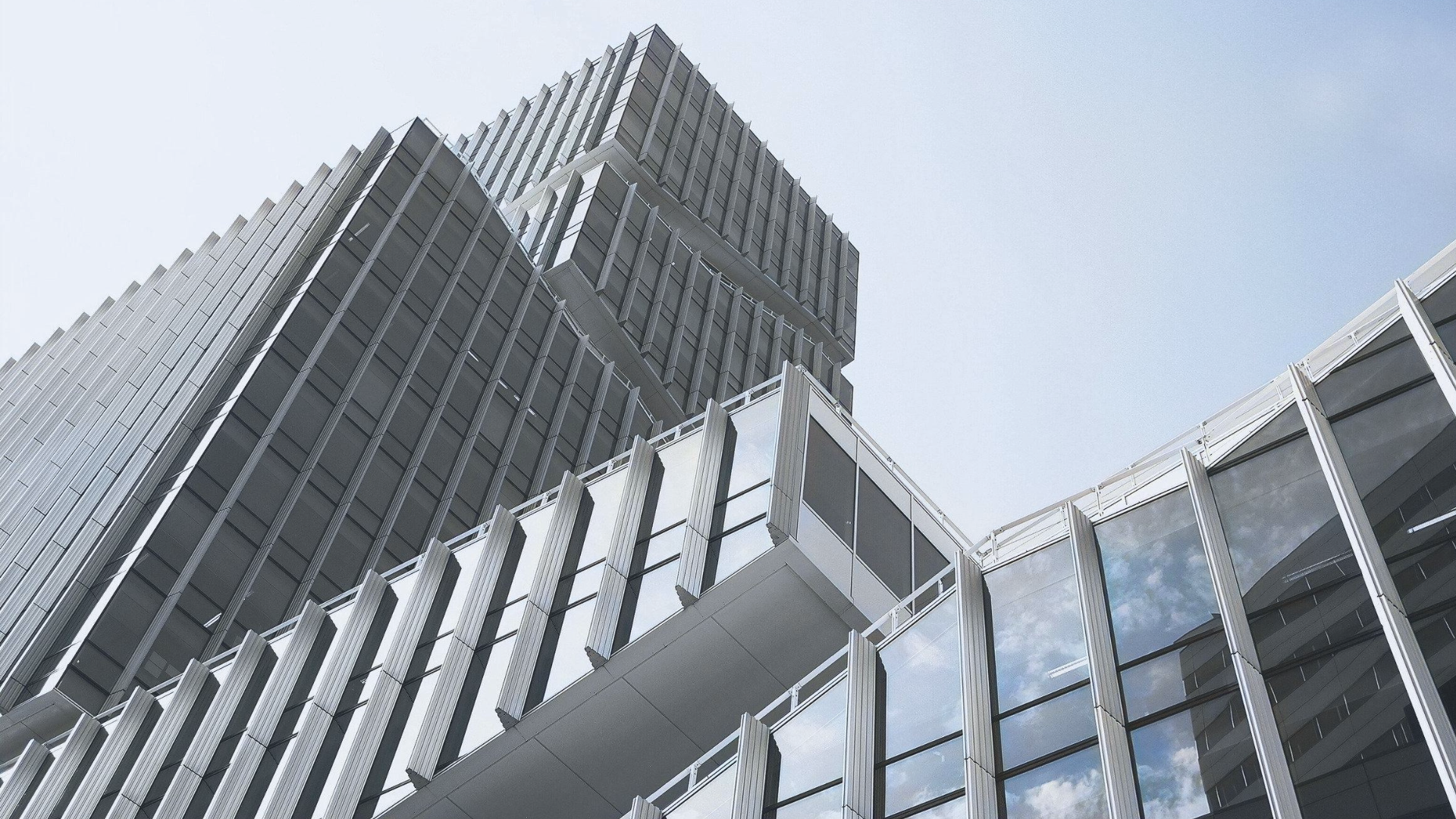 Full Funnel Leasing Strategy: How RealtyAds Enhances Engagement and Supports Leasing Pursuits in CRE