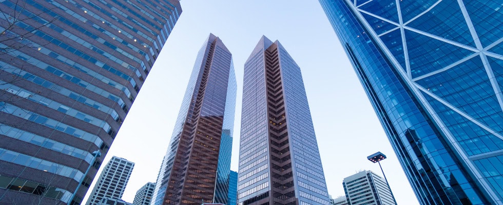AI Trends Reshaping PropTech & Commercial Real Estate in 2025